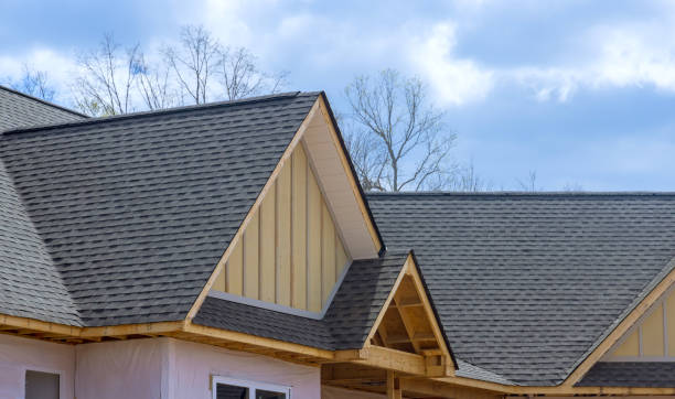 Best Emergency Roof Repair Services  in Churubusco, IN